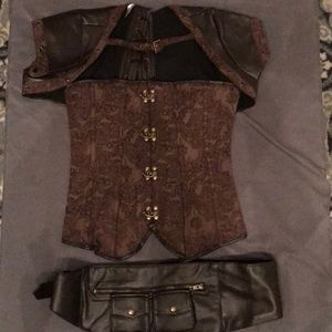 Women’s gladiator corset set brown